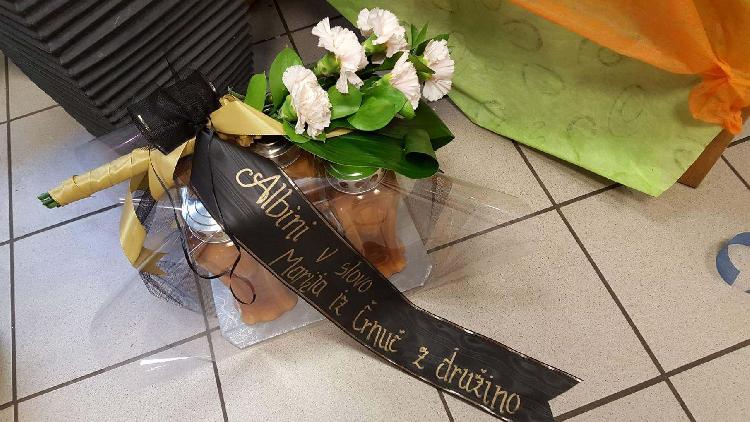 01727721105sveče-komplet.jpeg-rosa-vita.si