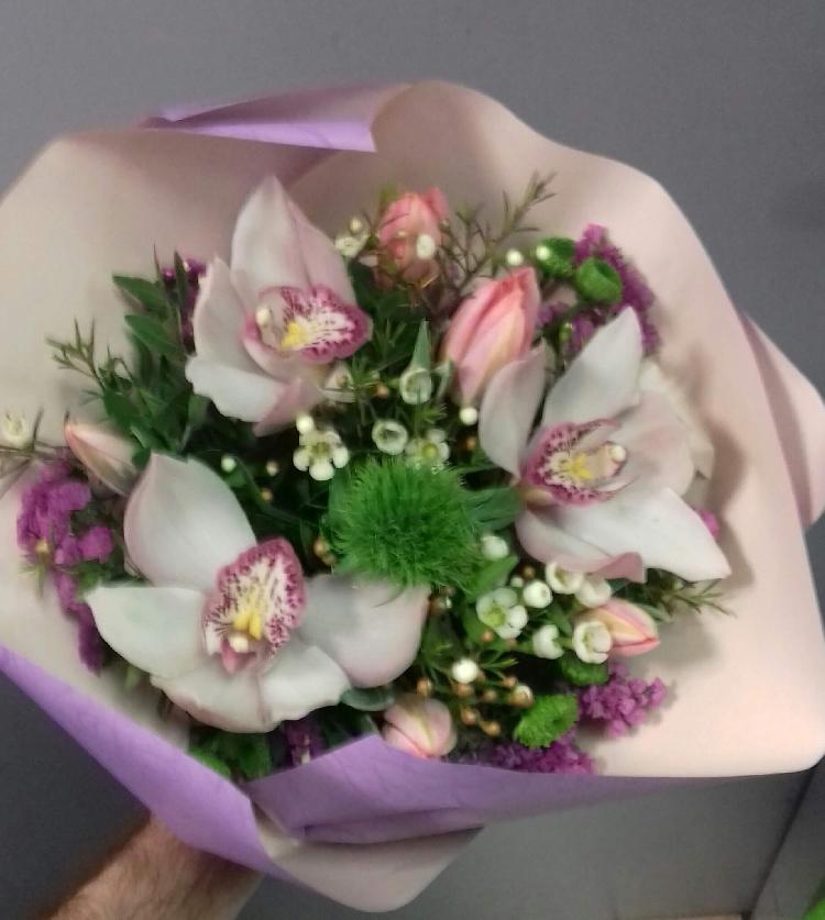 01727721729roza-šopek-z-vijolo.jpg-rosa-vita.si